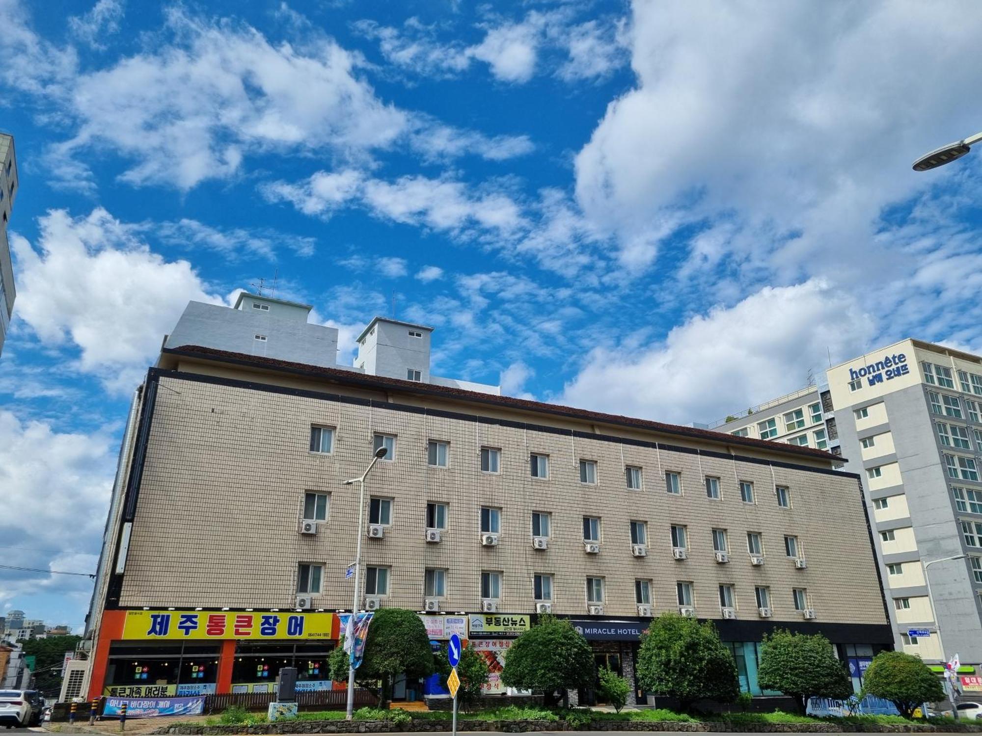 Jeju Miracle Hotel Kültér fotó
